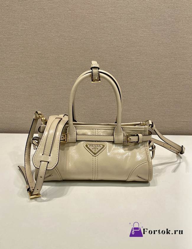 Fortok Prada Bonnie leather handbag Beige 23.5x12x9cm - 1