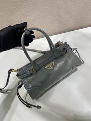 Fortok Prada Bonnie leather handbag Grey 23.5x12x9cm - 2