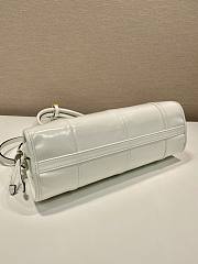 Fortok Prada Bonnie leather handbag White 32x15.5x12cm - 4