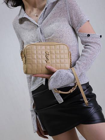 Fortok Saint Laurent Leather Cassandre Matelassé Carré Mini Camera Bag Beige 19.5×14×4cm