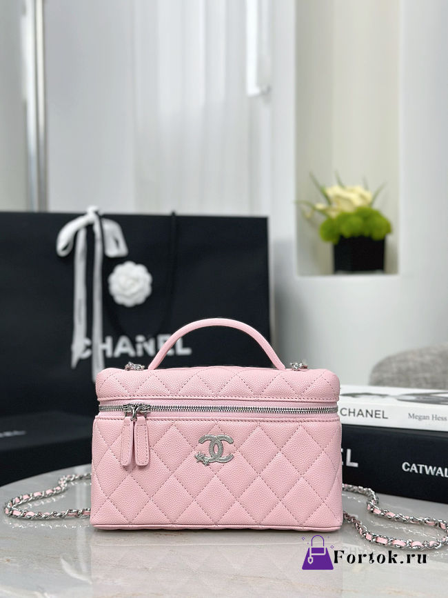 Fortok Chanel 25/26 pre-collection Vanity Case With Gold Chain Pink Caviar 17x19.5x5cm - 1