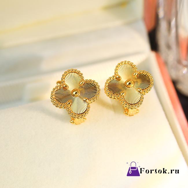 Fortok Van Cleef & Arpels Vintage Alhambra earrings Gold - 1