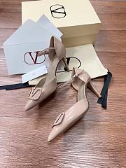 Fortok Valentino Garavani VLogo Signature slingback pumps nude patent leather 8cm - 6