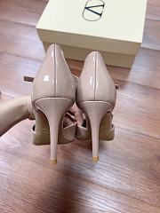 Fortok Valentino Garavani VLogo Signature slingback pumps nude patent leather 8cm - 3