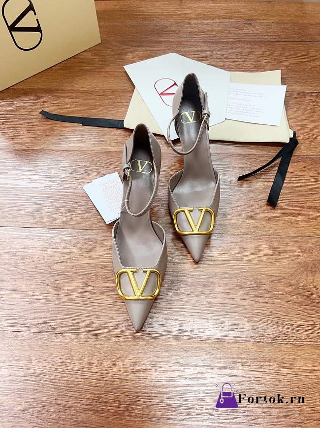 Fortok Fortok Valentino Garavani VLogo Signature slingback pumps nude 8cm - 1