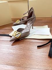 Fortok Fortok Valentino Garavani VLogo Signature slingback pumps nude 8cm - 4