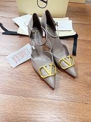 Fortok Fortok Valentino Garavani VLogo Signature slingback pumps nude 8cm - 2