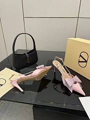 Fortok Valentino Garavani 2026ss Bowow embellished satin slingback pumps Pink 8cm - 3