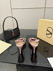 Fortok Valentino Garavani 2026ss Bowow embellished satin slingback pumps Pink 8cm - 6