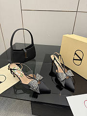 Fortok Valentino Garavani 2026ss Bowow embellished satin slingback pumps Black 8cm - 5