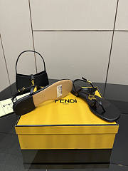Fortok Fendi FFold thong sandals Black - 4