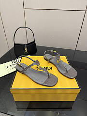 Fortok Fendi FFold thong sandals Grey - 6