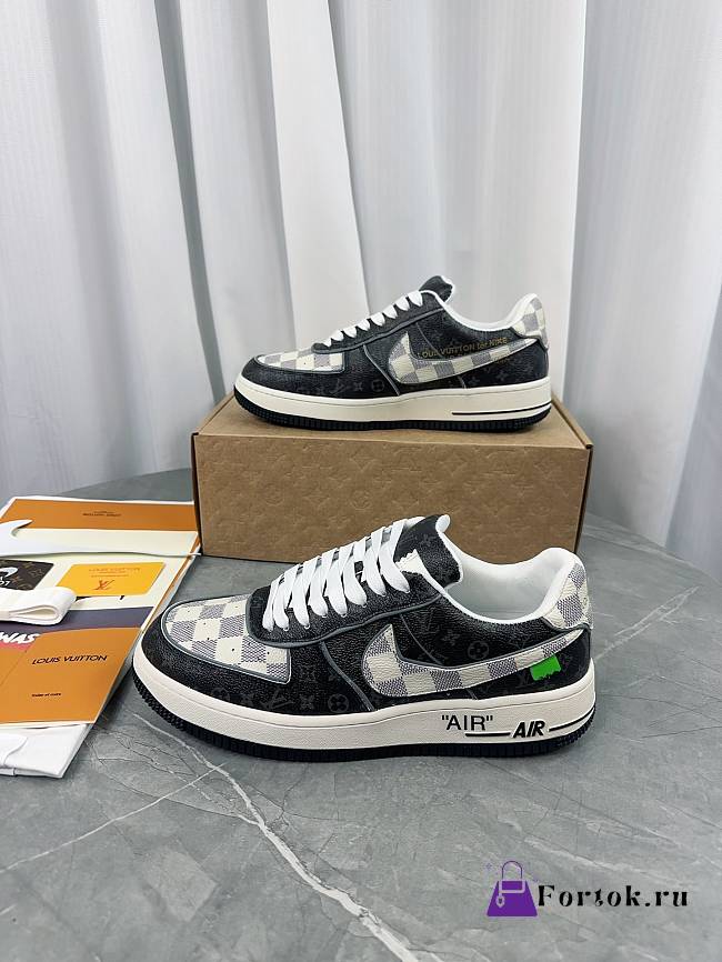 Fortok Louis Vuitton x Nike Air Force 1 Low Black Monogram - 1