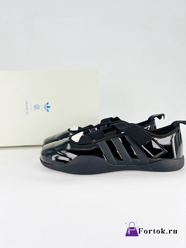 Fortok Caroline Hu x CLOT x Adidas Taekwondo sneaker Black - 1