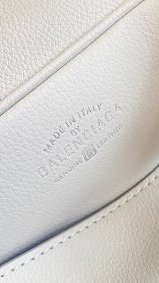 Fortok Balenciaga Small Leather Carrie Bowling Top-Handle Bag White 32*12*12cm - 3