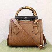 Fortok Gucci Diana mini tote bag in brown 20 × 16 × 10 cm - 5