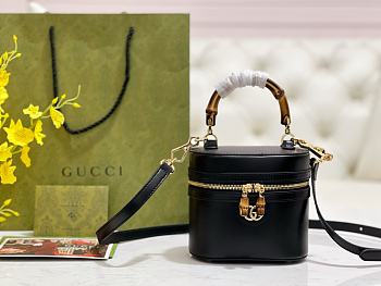 Fortok Gucci mini vanity bag bamboo handle Black 13.5 × 15.5 × 4 cm