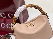 Fortok Gucci Softy Wonka Diana shoulder bag Nude 24 × 15 × 5 cm - 2