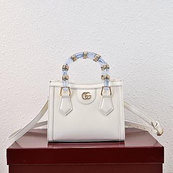 Fortok Gucci Diana bamboo White 20 × 16 ×20 cm