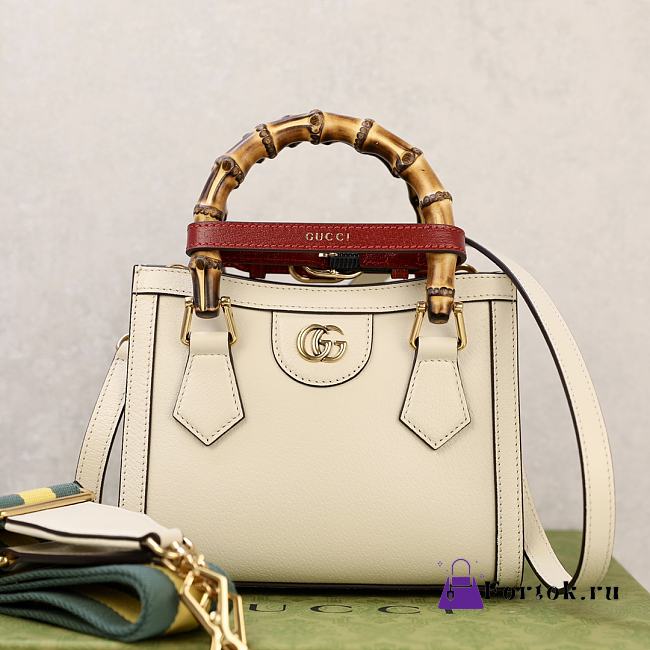 Fortok Gucci Diana Tote Bag Bamboo Handle White 20 × 16 × 10 cm - 1