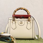 Fortok Gucci Diana Tote Bag Bamboo Handle White 20 × 16 × 10 cm - 1