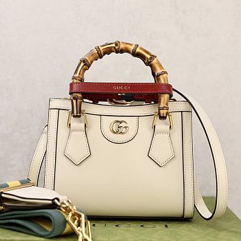 Fortok Gucci Diana Tote Bag Bamboo Handle White 20 × 16 × 10 cm