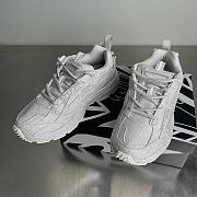 Fortok Off-White Be Right Back crystal-textured sneakers White - 1