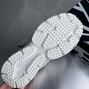 Fortok Off-White Be Right Back crystal-textured sneakers White - 6