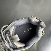 Fortok Off-White 