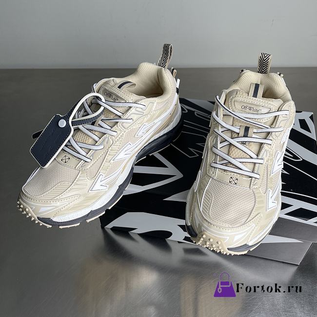 Fortok Off-White 