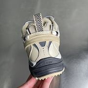 Fortok Off-White 