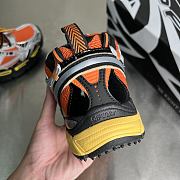 Fortok Off-White 