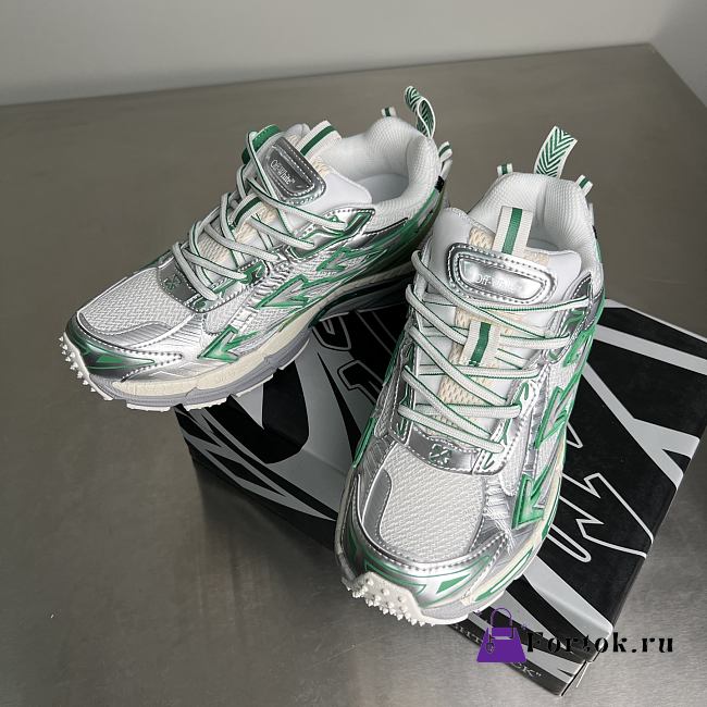 Fortok Off-White 