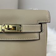 Fortok Hermès Kelly Jump backpack Trench coat Grey Gold Hardware 15x6x17cm - 3