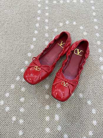 Fortok Valentino Garavani VLogo Signature Patent leather Ballet flats Red