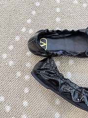 Fortok Valentino Garavani VLogo Signature Patent leather Ballet flats Black - 2