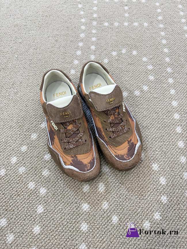 Fortok Fendi Wave Pulse sneakers Brown Suede - 1