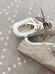 Fortok Miu Miu Gymnasium Sneakers Beige suede and shearling - 5