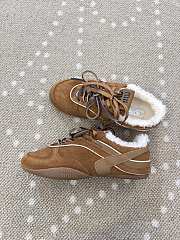 Fortok Miu Miu Gymnasium Sneakers Brown suede and shearling - 3