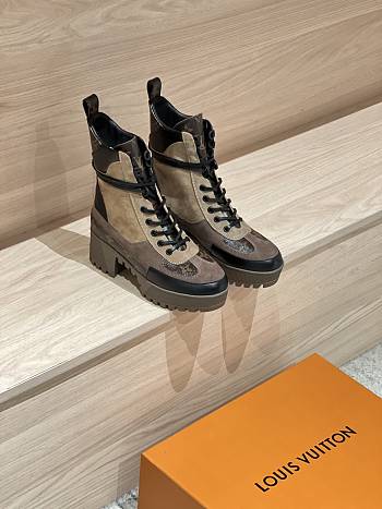 Fortok Louis Vuitton Laureate Platform Desert Boots Brown