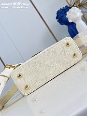 Fortok Louis Vuitton Capucines Mini Bag White 21 x 8 x 13cm - 2