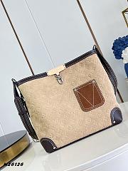 Fortok Louis Vuitton Very Hobo MM Métis bag 30 x 33 x 15.5cm - 1