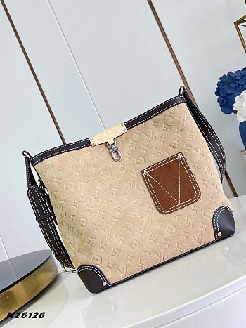 Fortok Louis Vuitton Very Hobo MM Métis bag 30 x 33 x 15.5cm