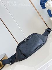Fortok Louis Vuitton Rush Bumbag Black 15 x 8 x 30cm - 1