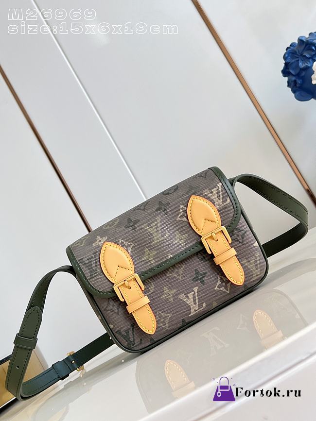 Fortok Louis Vuitton Satchel Wearable Wallet 15 x 6 x 19cm - 1