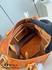 Fortok Louis Vuitton Speedy P9 Bandoulière 30 Orange 22 x 18 x 32cm - 4