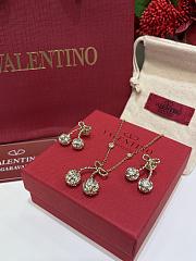 Fortok Valentino Garavani Cherryfic Metalic Necklace - 4