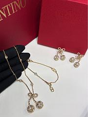 Fortok Valentino Garavani Cherryfic Metalic Necklace - 6