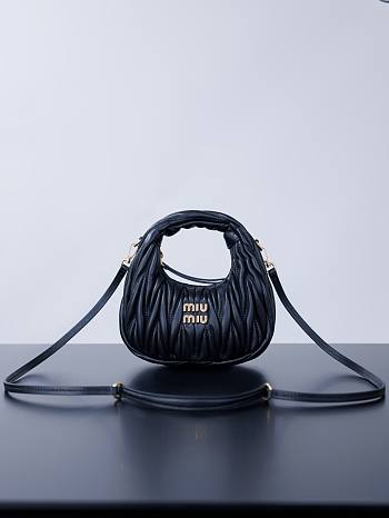 Fortok Miu Miu Mini Wander hobo bag matelassé nappa leather Black 17.5*14*5.5cm