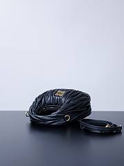 Fortok Miu Miu Mini Wander hobo bag matelassé nappa leather Black 17.5*14*5.5cm - 5